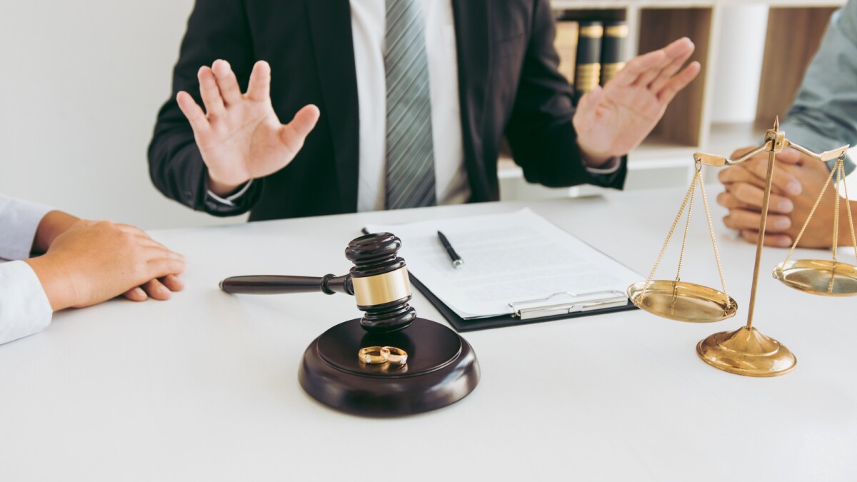 criminal defense attorney